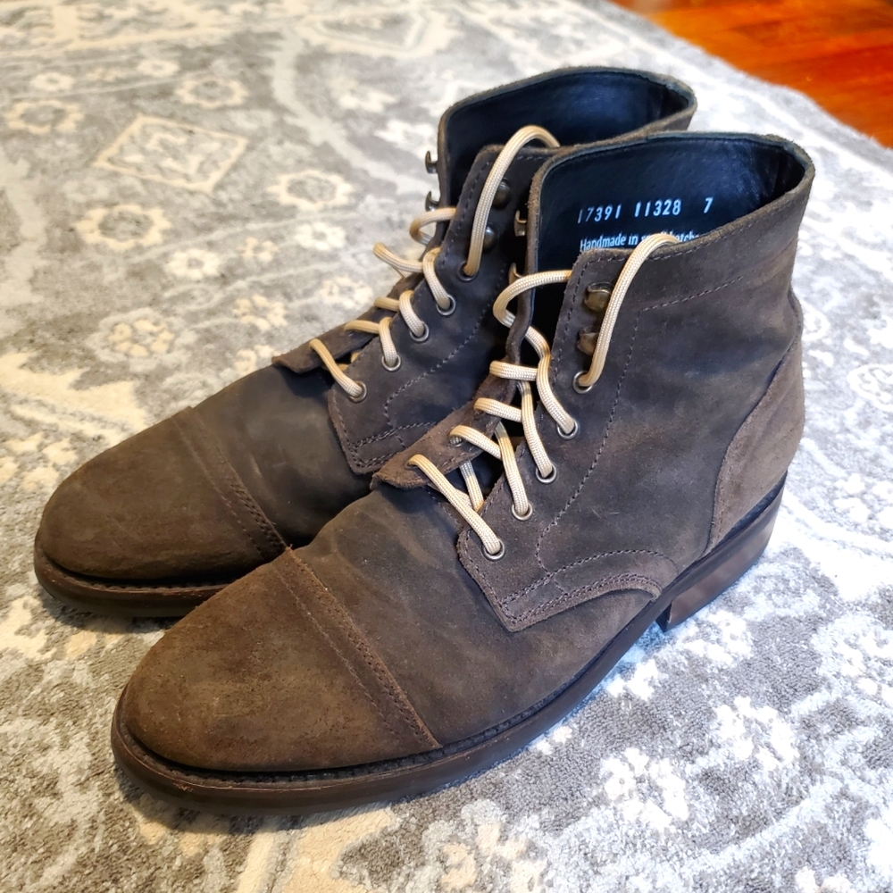 Mens US9 Dark Olive Thursday Captain Boots